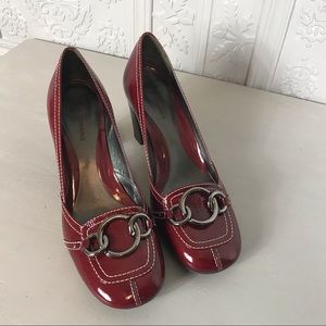 Arturo Chiang Red Patent Leather Pumps with White Top Stitching and Metal Accent